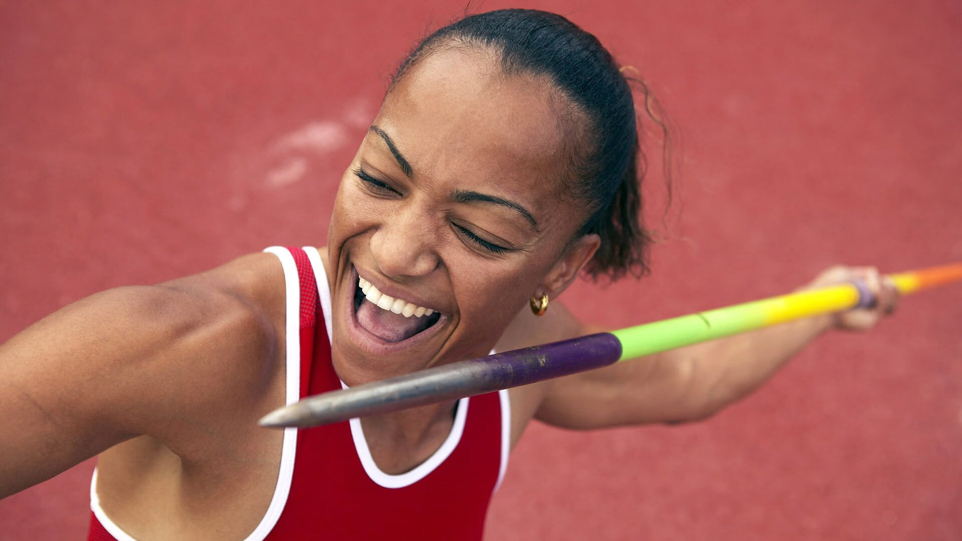 多人障碍跑挑战，锻炼体力与反应能力，障碍跑要领